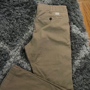 American Eagle Original straight Flex khakis